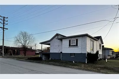 942 Brown St, Belle Vernon, PA 15012 - Photo 8