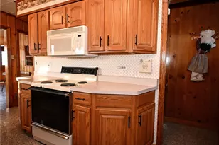 720 Graham St, Belle Vernon, PA 15012 - Photo 10