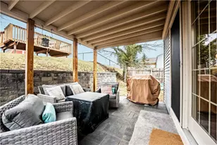 209 Glenmore Dr, Moon/Crescent Twp, PA 15108 - Photo 28