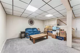 209 Glenmore Dr, Moon/Crescent Twp, PA 15108 - Photo 26