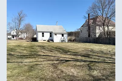 208 E Slippery Rock St, Chicora Boro, PA 16025 - Photo 2