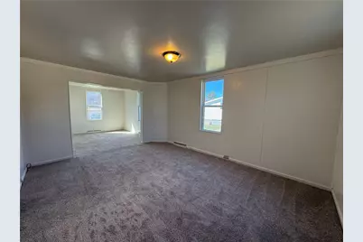 208 E Slippery Rock St, Chicora Boro, PA 16025 - Photo 4