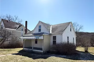 208 E Slippery Rock St, Chicora Boro, PA 16025 - Photo 1