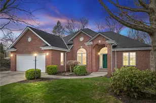 4907 Oakhurst Ave, Hampton, PA 15044 - Photo 2