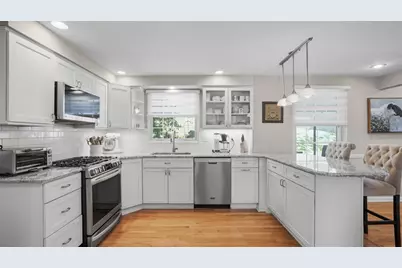 102 Agate Dr, Verona, PA 15147 - Photo 14