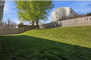 102 Agate Dr, Verona, PA 15147 - Photo 44