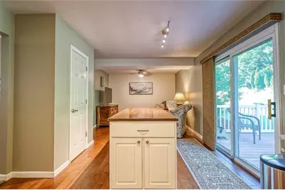 127 Fairway Landings Dr, Cecil, PA 15317 - Photo 18