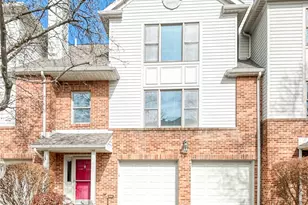 127 Fairway Landings Dr, Cecil, PA 15317 - Photo 1