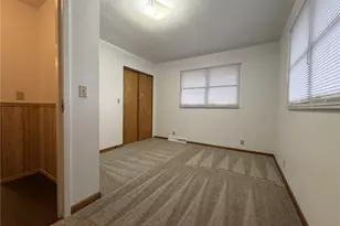 638 N Cherry St, Worth Boro, PA 16262 - Photo 14