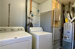 613 Speyer Ave, Monaca, PA 15061 - Photo 12