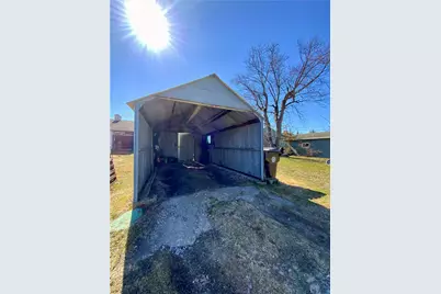 613 Speyer Ave, Monaca, PA 15061 - Photo 16