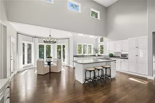 401 Acorn Ct, Adams Township, PA 16046 - Photo 10