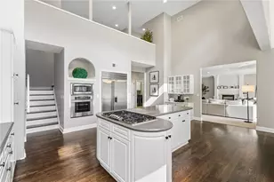 401 Acorn Ct, Adams Township, PA 16046 - Photo 12