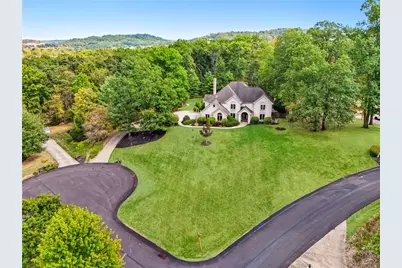 401 Acorn Ct, Adams Township, PA 16046 - Photo 2