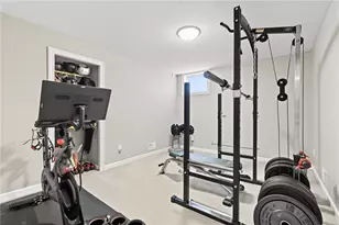 401 Acorn Ct, Adams Township, PA 16046 - Photo 42