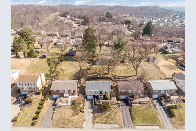 6329 Crestview Dr, South Park, PA 15129 - Photo 24