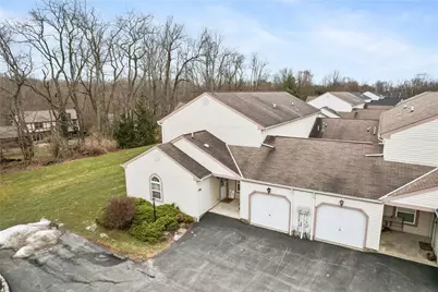 238 Huckleberry Ct, Marshall, PA 15090 - Photo 4