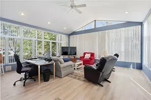 421 E Washington Blvd, Grove City Boro, PA 16127 - Photo 16