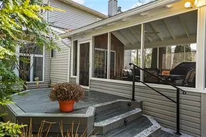 421 E Washington Blvd, Grove City Boro, PA 16127 - Photo 28