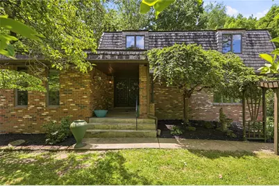 21 W Hillcrest Rd, Nottingham, PA 15330 - Photo 2