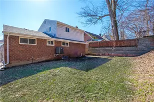 380 Tall Tree Dr, Pittsburgh, PA 15235 - Photo 34