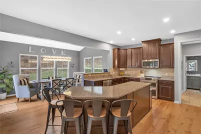 210 Eddie Lewis Dr, Pine Township, PA 15090 - Photo 8