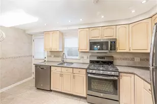 3908 Brownsville Rd, Pittsburgh, PA 15227 - Photo 14