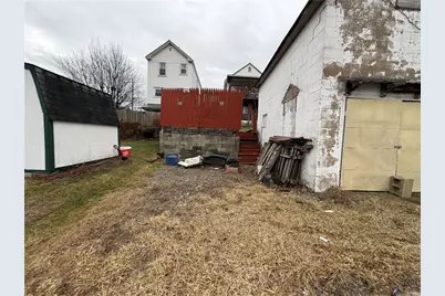 1633 New York Avenue, Port Vue, PA 15133 - Photo 12