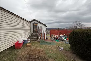 1633 New York Ave, Port Vue, PA 15133 - Photo 4