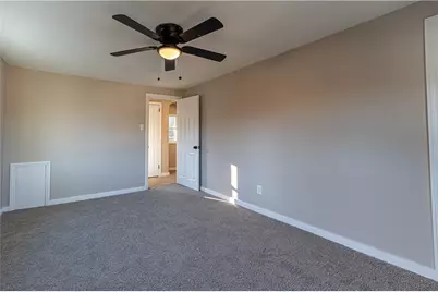 325 Bracken Ave, Pittsburgh, PA 15227 - Photo 16