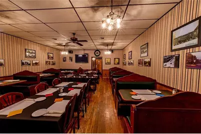 123 Washington Avenue, Vandergrift, PA 15690 - Photo 2