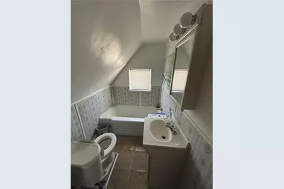 432 Grandview Ave, West Mifflin, PA 15122 - Photo 8