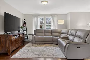 208 Woodhaven Dr, South Fayette, PA 15017 - Photo 8