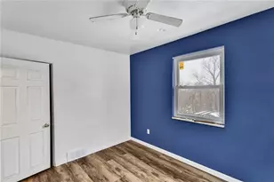 240 Wilkins Ave, East Pittsburgh, PA 15112 - Photo 20