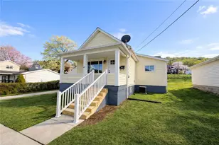 417 Division Ave, Ellwood City, PA 16117 - Photo 1