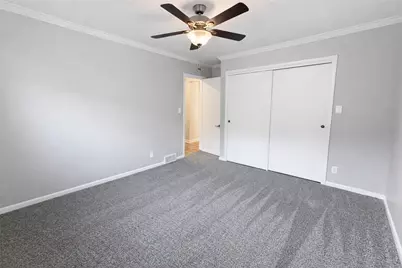 417 Division Ave, Ellwood City, PA 16117 - Photo 22