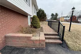 1185 Bucknell Dr, Monroeville, PA 15146 - Photo 40