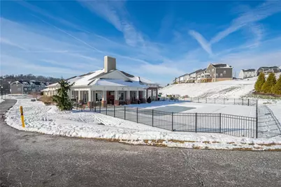 4005 Crown Drive, South Park, PA 15129 - Photo 32