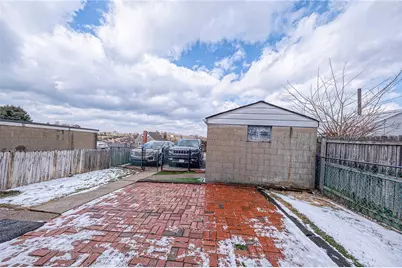 2957 Churchview Ave, Pittsburgh, PA 15227 - Photo 32