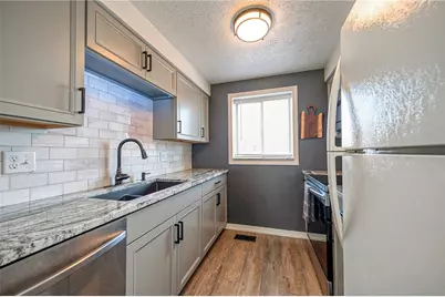 605 Bayberry Lane, North Fayette, PA 15126 - Photo 10