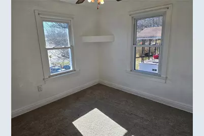 1638 Saxonburg Blvd, Tarentum, PA 15084 - Photo 12