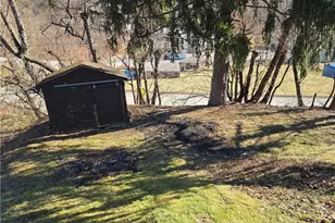 1638 Saxonburg Blvd, Tarentum, PA 15084 - Photo 22