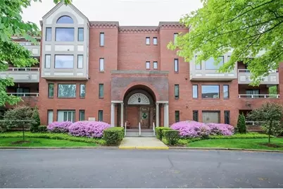 100 Denniston St #422, Pittsburgh, PA 15206 - Photo 1