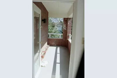 100 Denniston St #422, Pittsburgh, PA 15206 - Photo 6