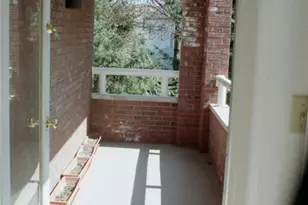 100 Denniston St, Pittsburgh, PA 15206 - Photo 6