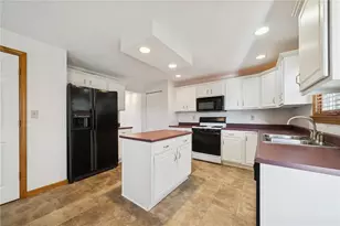 1051 Finchley Rd, North Huntingdon, PA 15642 - Photo 14