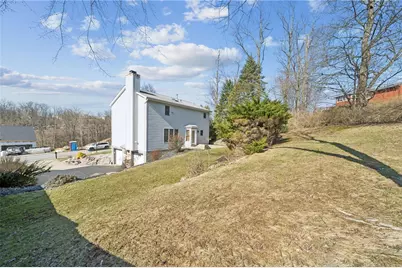 1051 Finchley Rd, North Huntingdon, PA 15642 - Photo 32