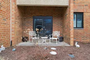 5715 Beacon St, Pittsburgh, PA 15217 - Photo 40