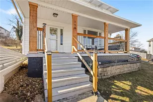 116 Center Ave, Mt Pleasant Boro, PA 15666 - Photo 4