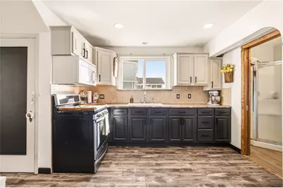 116 Center Ave, Mt Pleasant Boro, PA 15666 - Photo 12